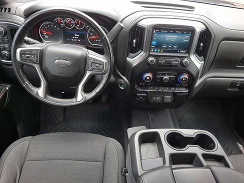 Used 2021 Chevrolet Silverado 1500 RST AWD/4WD image 11