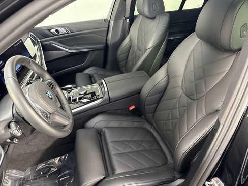 Used 2026 BMW X5 xDrive40i w/ M Sport Package AWD/4WD image 20