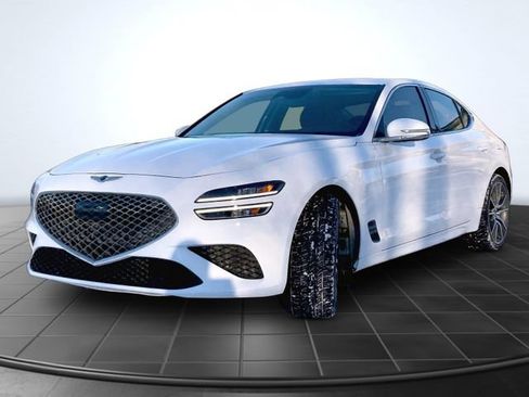 Used 2023 Genesis G70 2.0T AWD/4WD image 4
