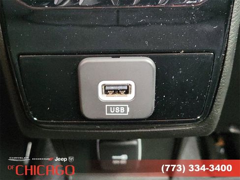 New 2026 Jeep Compass Latitude image 13