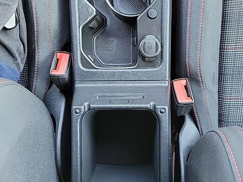 Certified 2024 Volkswagen GTI S image 33