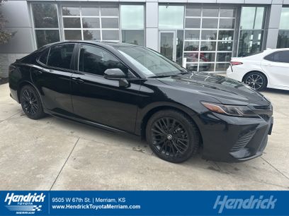 Used 2019 Toyota Camry SE