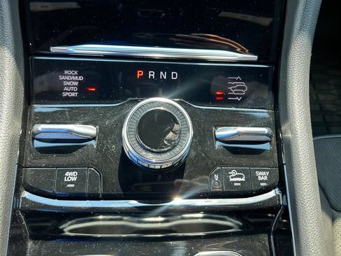 Used 2022 Jeep Grand Cherokee Trailhawk AWD/4WD image 20