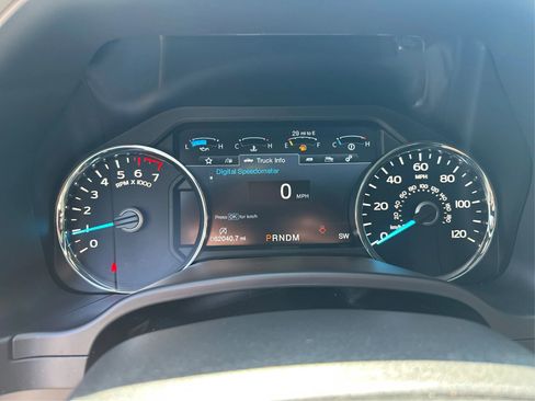 Used 2020 Ford F150 Lariat AWD/4WD image 17