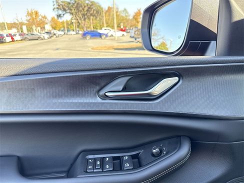 New 2025 Jeep Grand Cherokee Laredo X image 12