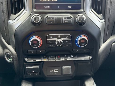 Used 2019 Chevrolet Silverado 1500 RST w/ All-Star Edition RWD image 19