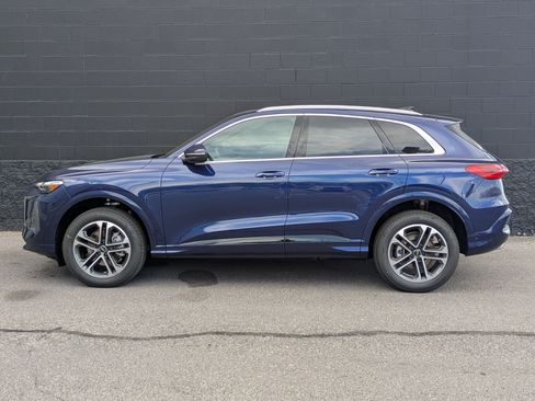 New 2026 Audi Q5 Premium AWD/4WD image 8