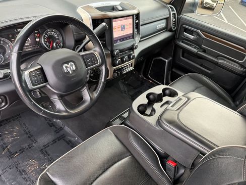 Used 2022 RAM 2500 Laramie image 13