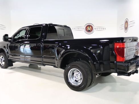 Used 2022 Ford F350 Platinum AWD/4WD image 36