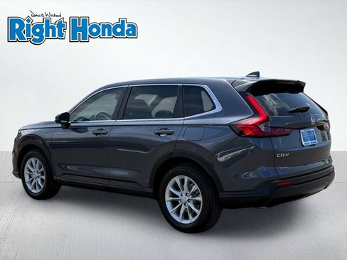 Used 2025 Honda CR-V EX-L image 4