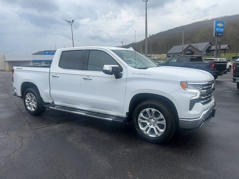 Used 2023 Chevrolet Silverado 1500 LTZ image 1