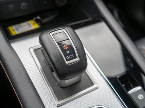 Used 2023 Mitsubishi Outlander AWD image 37