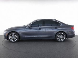 Used 2018 BMW 330i xDrive Sedan w/ Convenience Package AWD/4WD video 4
