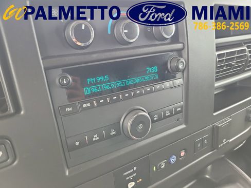 Used 2020 GMC Savana 2500 Extended w/ Driver Convenience Package RWD image 20