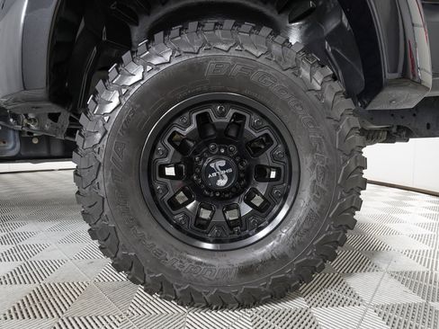 Used 2021 Ford F250 Lariat w/ Lariat Ultimate Package image 35