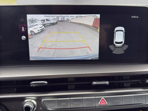 Used 2025 Kia Telluride S image 17