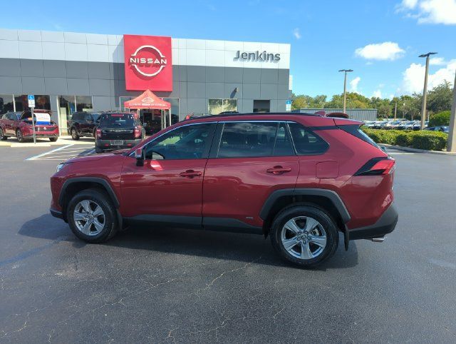 Used 2025 Toyota RAV4 XLE w/ Convenience Package AWD/4WD image 10