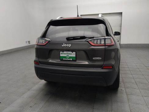 Used 2019 Jeep Cherokee Latitude Plus FWD image 7