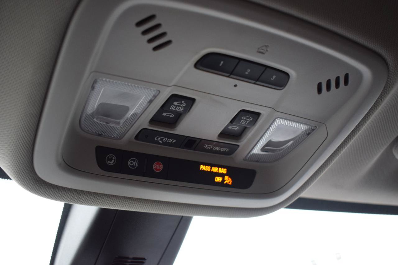 Used 2020 Chevrolet Traverse LT w/ LT Premium Package FWD image 24