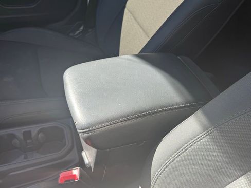 Used 2019 Jeep Wrangler Unlimited Sahara image 20