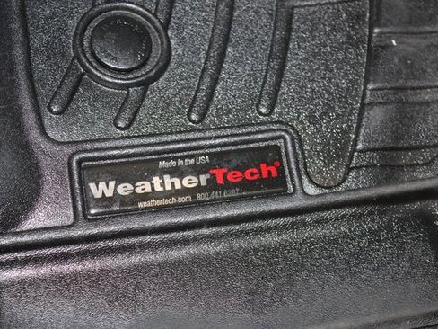 Used 2015 Ford F150 Platinum image 41