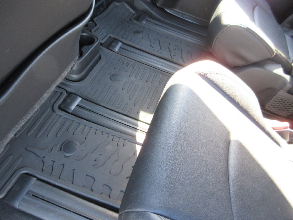 Used 2025 Toyota Sienna XLE Woodland Edition AWD/4WD image 31