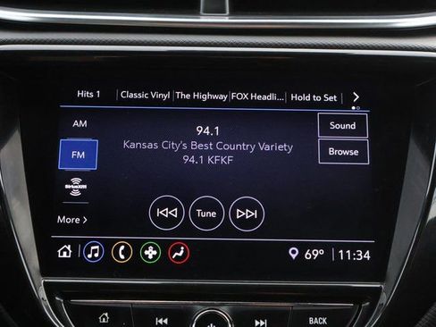 Used 2023 Chevrolet TrailBlazer RS w/ Sun and Liftgate Package image 25