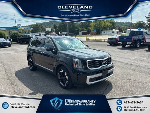 Used 2025 Kia Telluride S AWD/4WD image 1