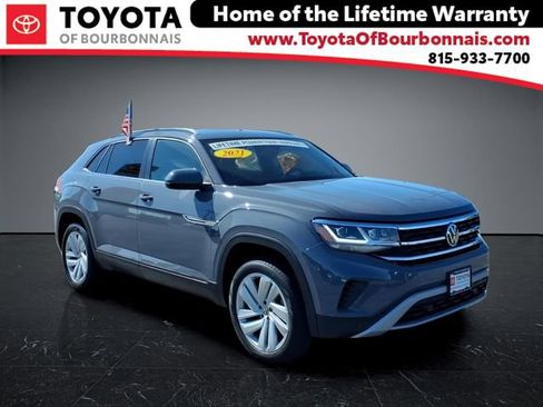 Used 2021 Volkswagen Atlas Cross Sport SE w/ Panoramic Sunroof Package FWD image 1