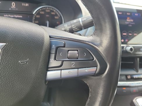 Used 2021 Cadillac CT4 Premium Luxury RWD image 19