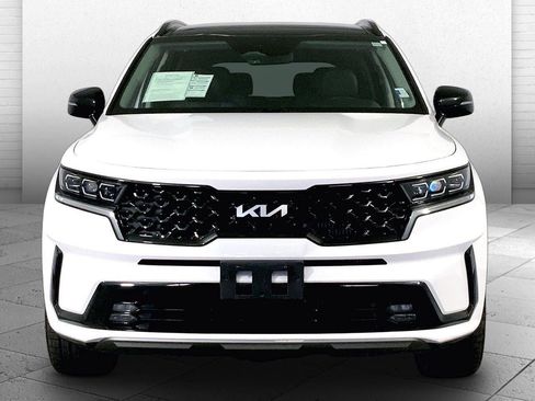 Certified 2023 Kia Sorento SX image 2