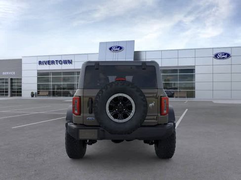New 2026 Ford Bronco Outer Banks w/ Sasquatch Package AWD/4WD image 5