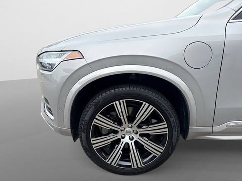 Certified 2025 Volvo XC90 T8 Ultra w/ Protection Package Premier AWD/4WD image 22