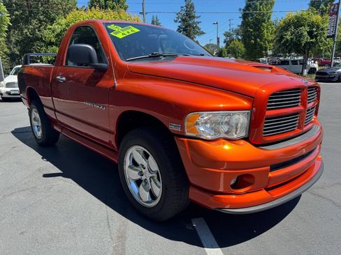 Used 2005 Dodge Ram 1500 Truck SLT w/ Daytona Edition Group AWD/4WD image 7