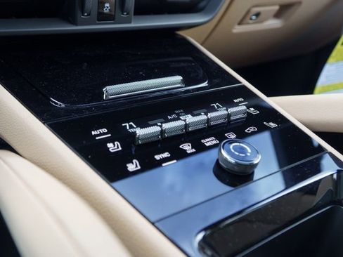 New 2026 Porsche Cayenne image 26