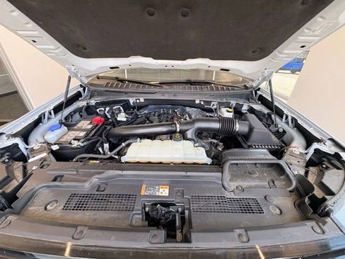 Used 2025 Ford Expedition Platinum AWD/4WD image 33