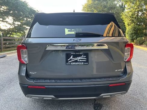 Used 2022 Ford Explorer XLT w/ Equipment Group 202A AWD/4WD image 6
