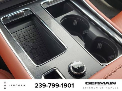 New 2025 Lincoln Aviator Reserve w/ Equipment Group 201A image 31