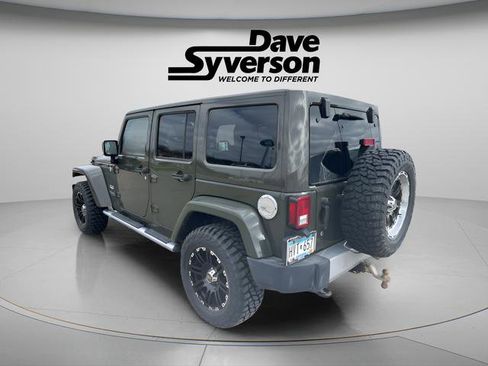Used 2015 Jeep Wrangler Unlimited Sahara w/ Dual Top Group image 5