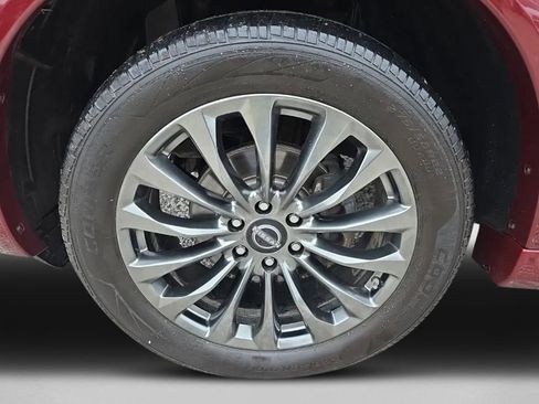 Used 2022 Nissan Armada Platinum w/ Captain's Chairs Package AWD/4WD image 11
