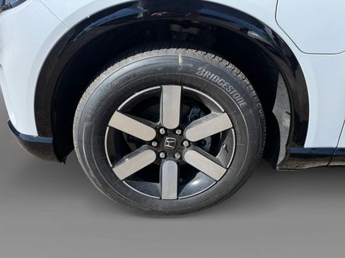 New 2026 Honda Prologue Touring image 9