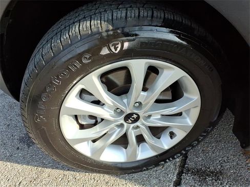 Used 2020 Kia Telluride LX image 23