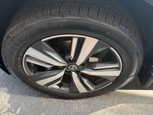 Used 2021 Nissan Rogue SL w/ Premium Package AWD/4WD image 8