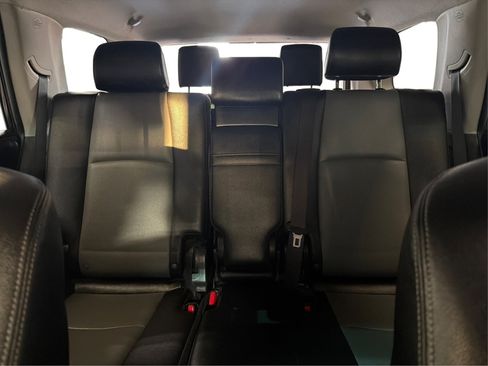 Used 2014 Toyota 4Runner SR5 Premium RWD image 18