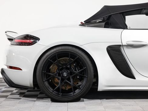 Used 2024 Porsche 718 Boxster Spyder RS w/ Weissach Package RWD image 3