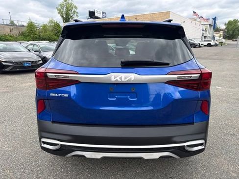 Used 2022 Kia Seltos EX AWD/4WD image 17