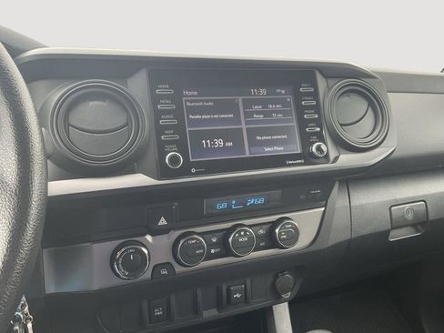 Used 2022 Toyota Tacoma SR image 24