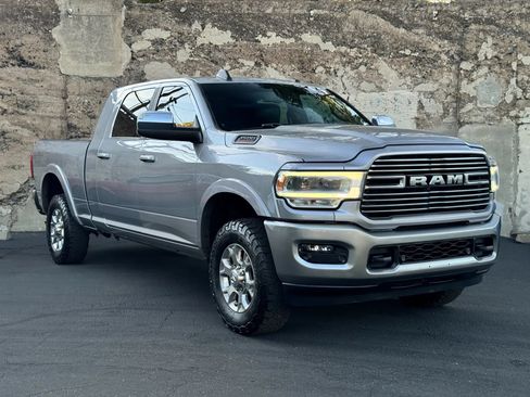 Used 2020 RAM 3500 Laramie AWD/4WD image 5