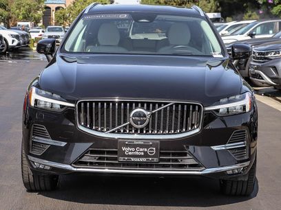 Used 2023 Volvo XC60 B5 Ultimate w/ Climate Package
