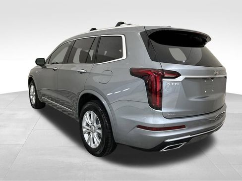 Used 2024 Cadillac XT6 Luxury w/ LPO, Floor Liner Package AWD/4WD image 4